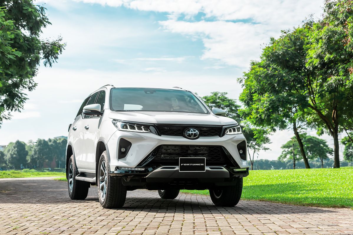 Toyota Fortuner 17 Toyota Fortuner fortuner 2022 8 Toyota Fortuner